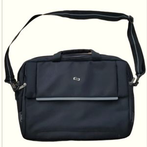 Solo Black Padded‎ Laptop Computer Messenger Bag